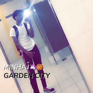 Meet your Posher, Minhaj